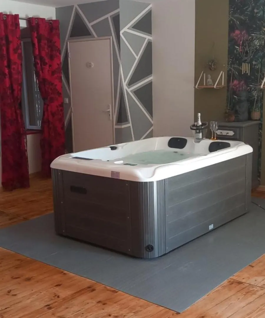 Apartment Loveroom Loft 50 Nuances De Grey Saint-Mary-le-Plain